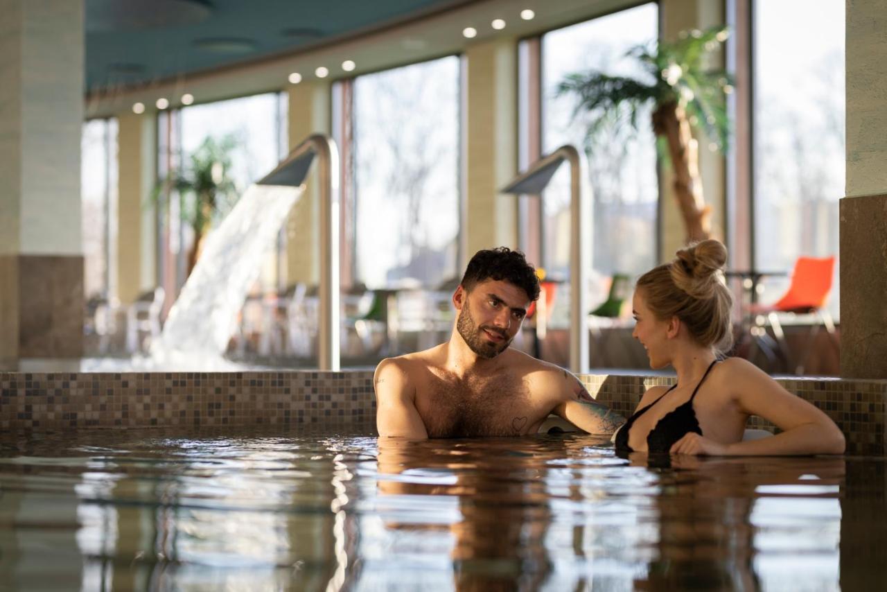 Terma Slowacki Resort Medical Spa 布斯克·兹德鲁伊 外观 照片